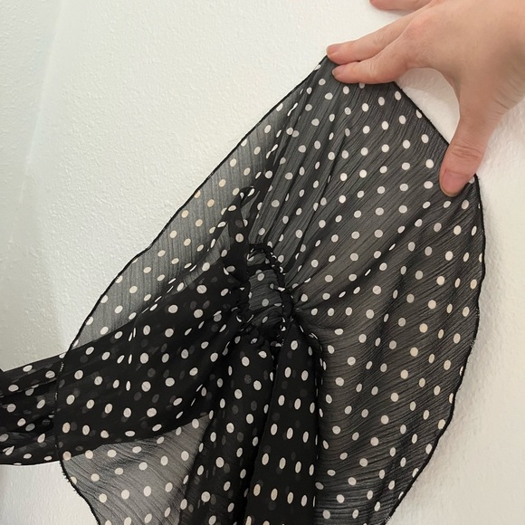 Alice + Olivia polka dot button down sz XS - Picture 6 of 8